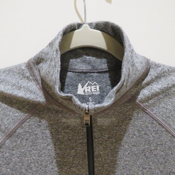 REI COOP Lightweight Base Layer Half-Zip Top in Gray Outdoor Gorpcore - Size S - Picture 4 of 15
